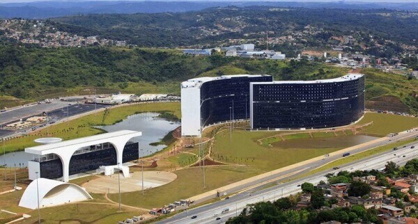 Oscar Niemeyer: Centro Administrativo de Minas Gerais