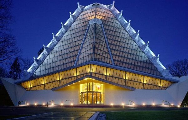 Obras de Frank Lloyd Wright: Beth Sholom Congregation