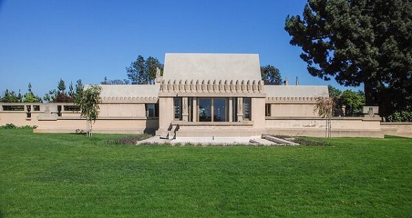 Obras de Frank Lloyd Wright: Hollyhock House