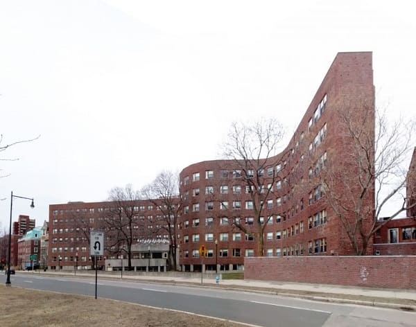 Alvar Aalto: Baker House - Curvas