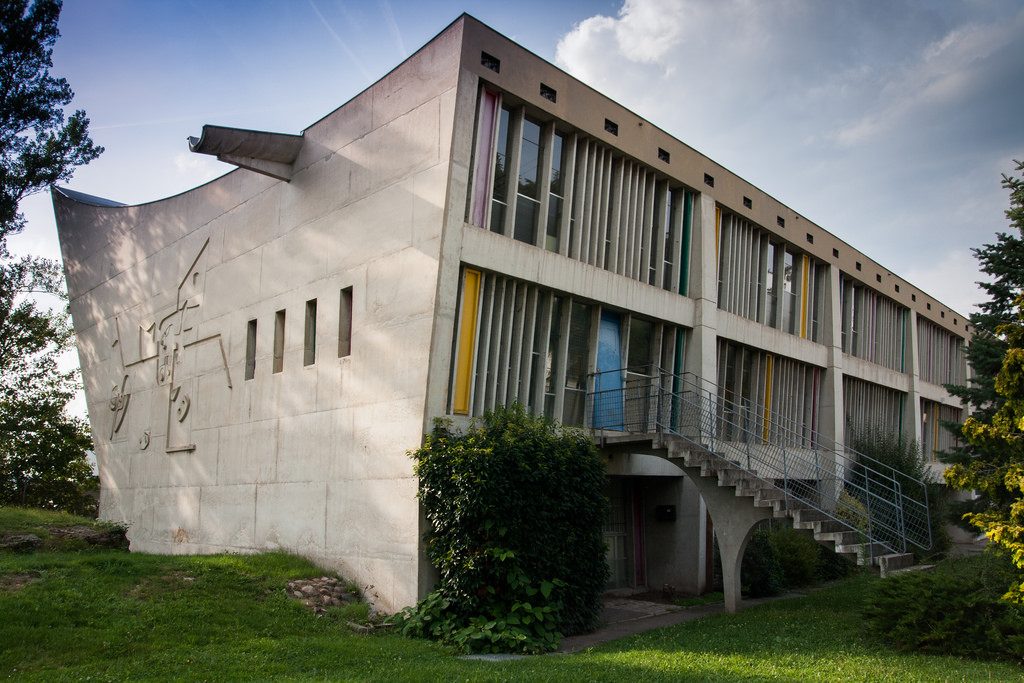 arquiteto-de-cada-signo-le-corbusier-maison-de-la-culture