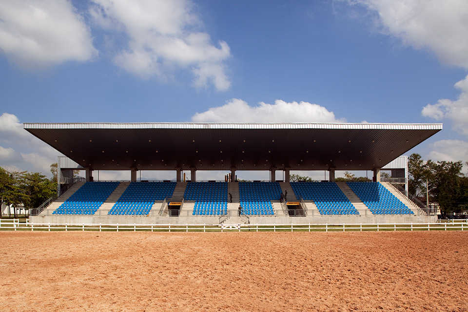 bcmf-arquitetos-pan-2007-centro-hipismo