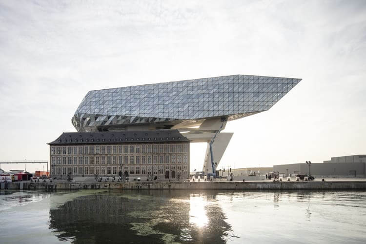 Zaha Hadid: Port House