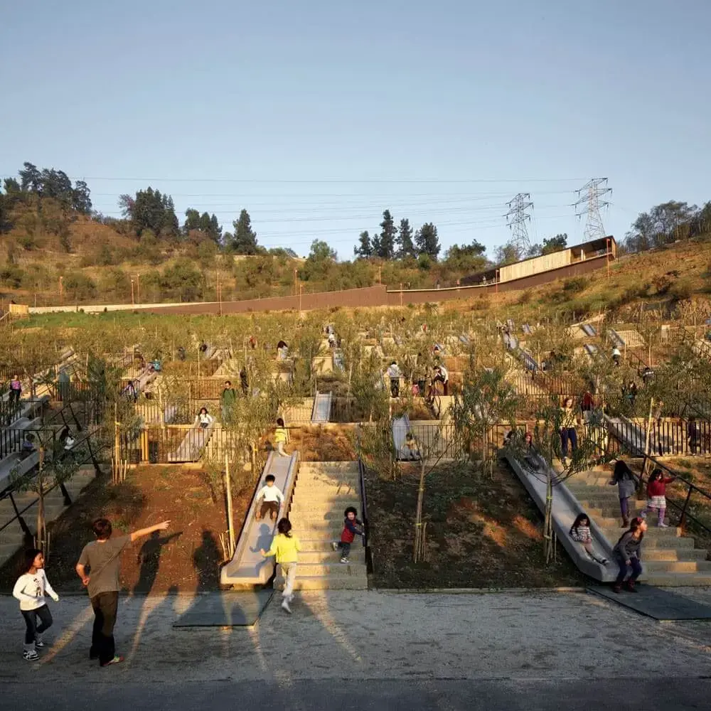 Alejandro Aravena: Parque Bicentenário Infantil