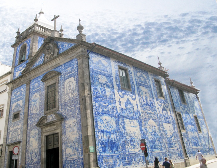 como-surgiu-o-revestimento-ceramico-igreja-nossa-senhora-do-carmo-porto