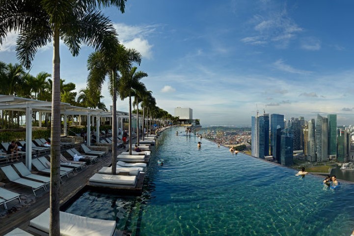 moshe-safdie-marina-bay-sands-piscina