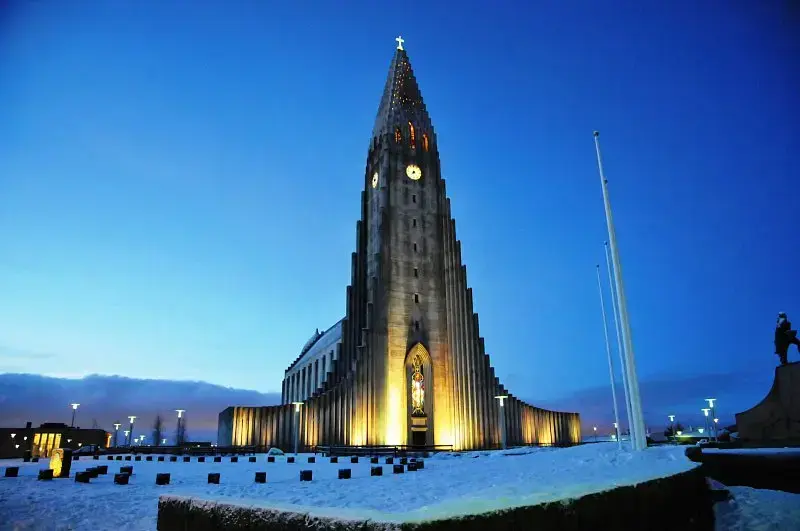 arte-e-arquitetura-sacra-hallgrímskirkja 