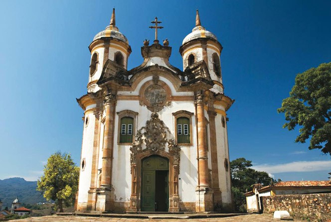 arquitetura-no-brasil-Igreja-de-Sao-Francisco-Ouro-Preto