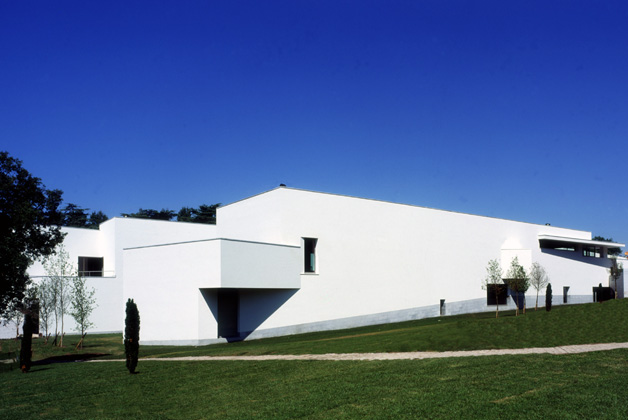 arquitetura-portuguesa-museu-de-arte-contemporanea-de-serralves-alvaro-siza