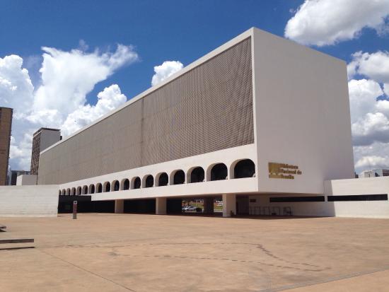 o-que-e-cobogo-biblioteca-nacional-brasilia