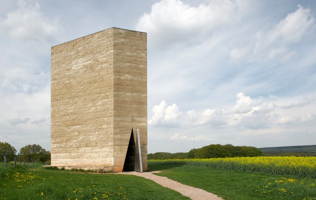 peter-zumthor-capela-de-campo-bruder-klaus-Wachendorf