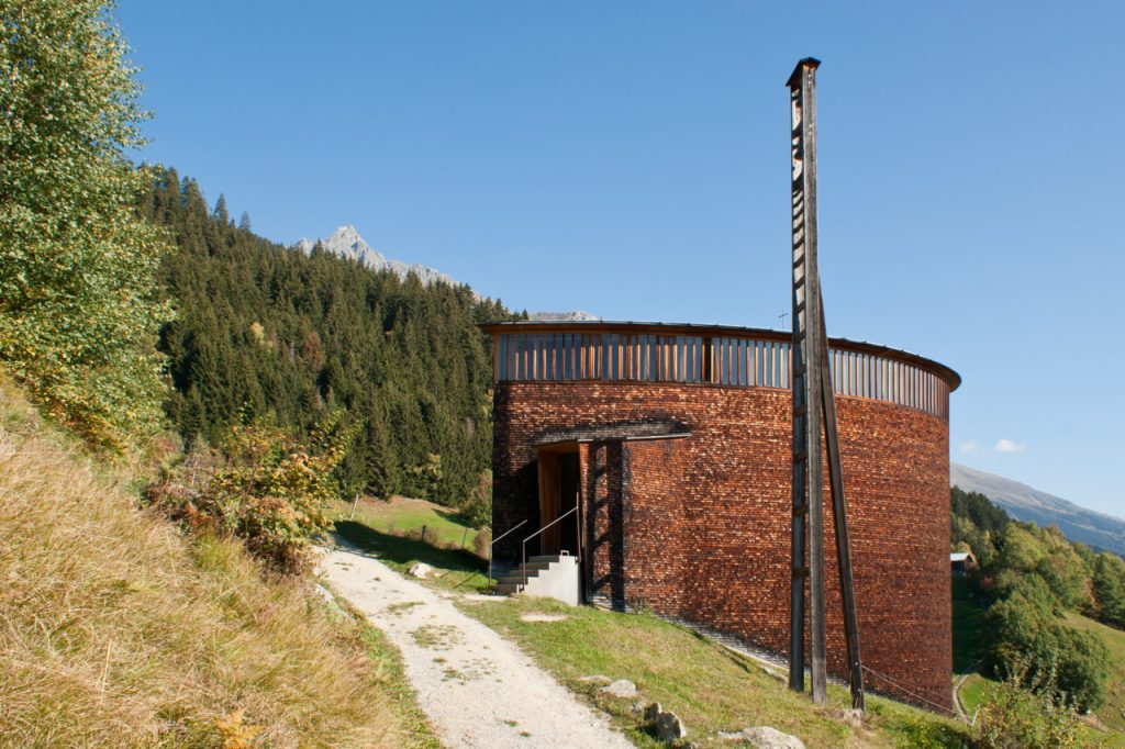 peter-zumthor-capela-de-sao-benedito-sumvitg