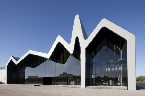 museu-arquitetura-riverside-museum-zaha-hadid