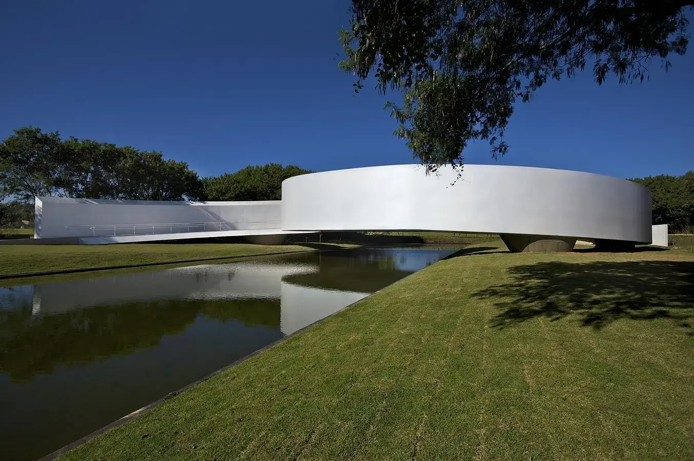 Gustavo Penna: Memorial da Imigração Japonesa no Brasil