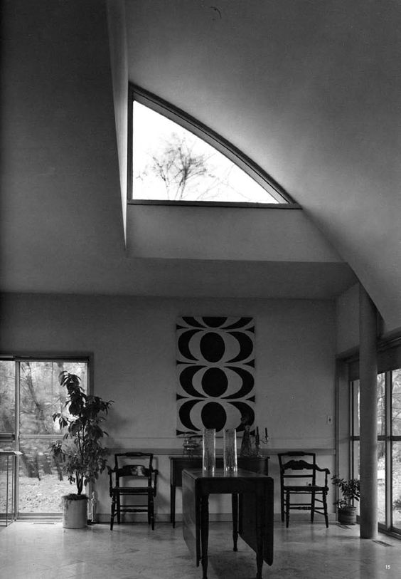 Robert Venturi: Vana Venturi House (interior)