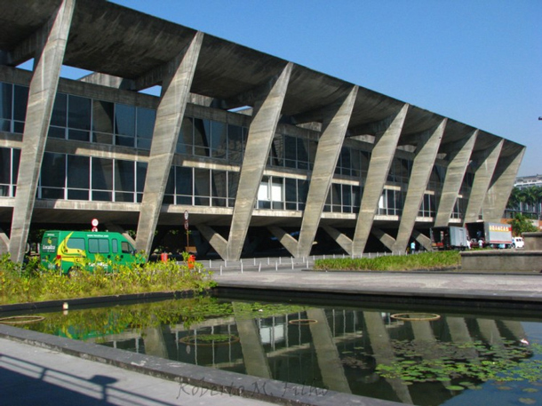 Arquitetura Brutalista: MAM - RJ