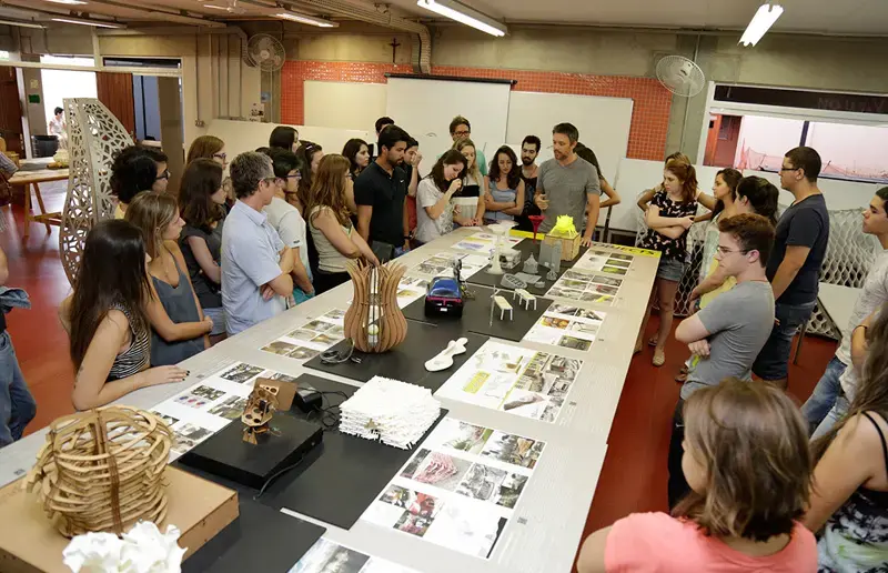 Arquiteto de edificações: aula de arquitetura (Foto: PUC-Campinas)