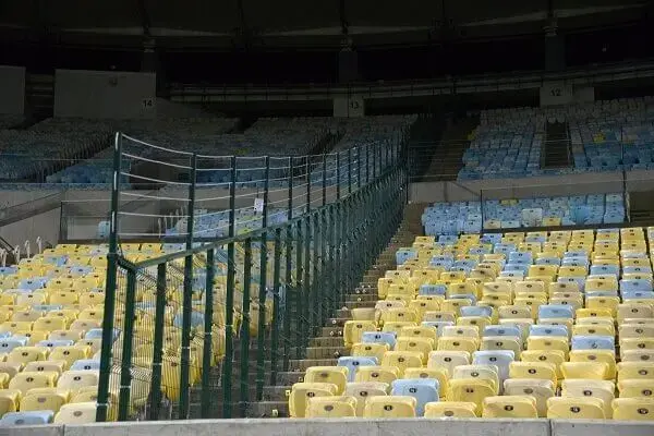 Maior estádio do mundo Maracanã: Arquibancadas