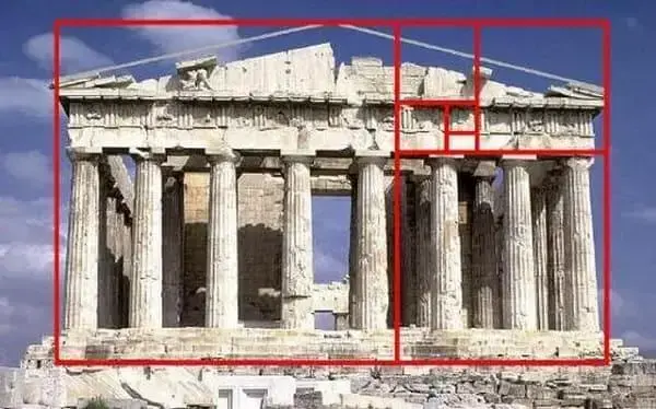 Proporção áurea no Templo de Parthenon