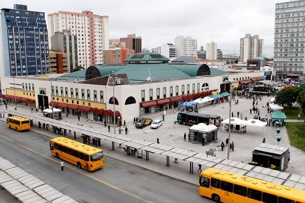 Urbanismo em Curitiba: Centro comercial da cidade