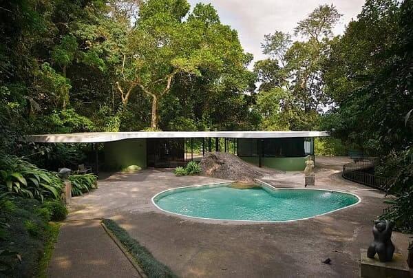 Walter Gropius: Casa das Canoas, de Oscar Niemeyer, foi criticada pelo arquiteto