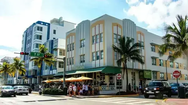 Art Decó: edifícios de South Beach, em Miami