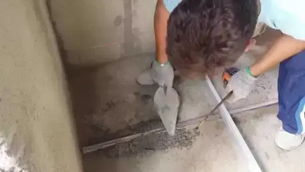 Contrapiso: Criação da Mestra (foto: Youtube - Canal o Pulo do Gato na Construção)