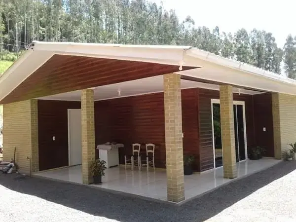 Tijolo ecológico: a construção de casa com tijolo ecológico não produz resíduos (Foto: Radio Aliança)