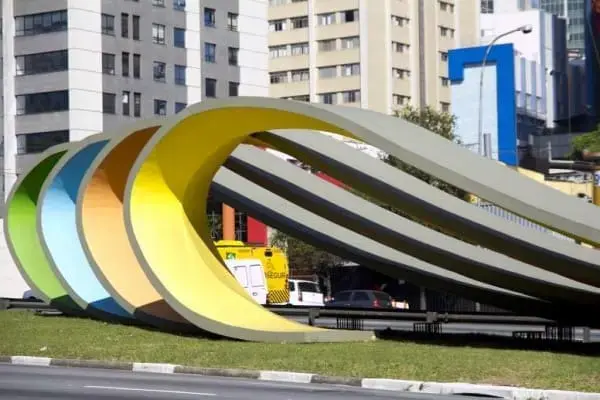 Instituto Tomie Ohtake: Monumento à Imigraçao Japonesa (foto: Escritório de Arte)