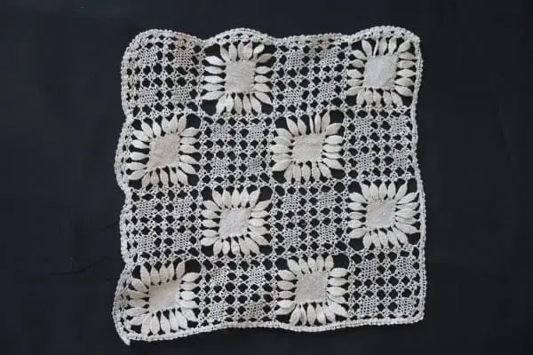 Artesanato Brasileiro :Peça de Renda de Bilro da Associação de Artesãos de Saubara (foto: Artesol) Artesanato Brasileiro :Peça de Renda de Bilro da Associação de Artesãos de Saubara (foto: Artesol)
