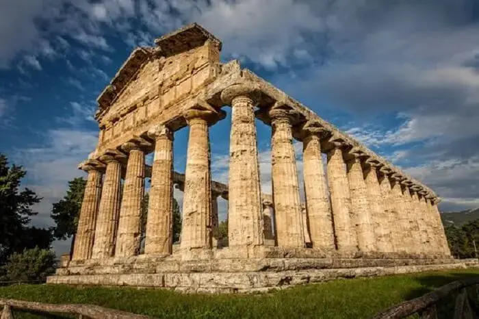 Templos gregos: o templo de Hera é considerado um dos templos mais bem conservados do mundo grego. Foto: Artchist