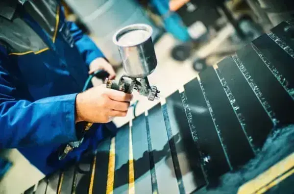 O que é pintura industrial (foto: iStock) O que é pintura industrial (foto: iStock)