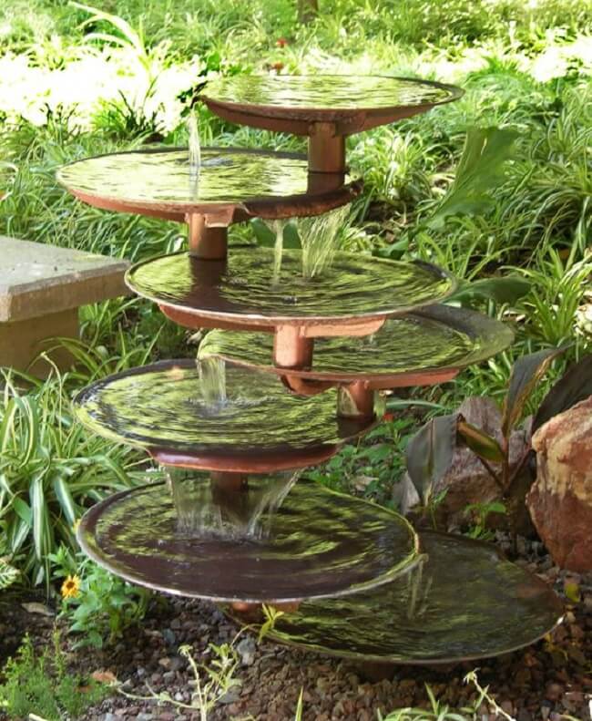 Chafariz para jardim pequeno com vaias quedas