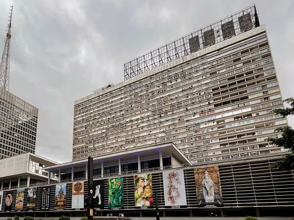 Fachada do Conjunto Nacional (foto: Ulisses Agnelli - CASACOR)