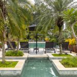 Grama ou forração? Paisagista explica as diferenças e como escolher a melhor opção para cada jardim