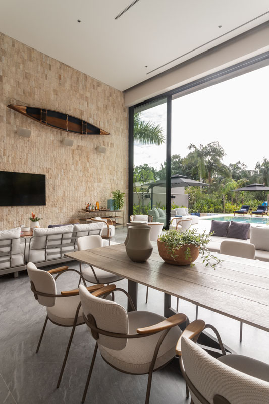 Como a sofisticação se expressa na arquitetura de interiores