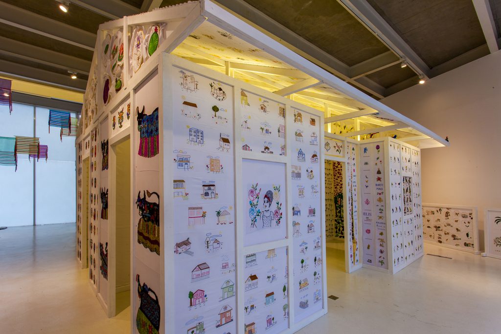 Exposição Casa Bordada. Créditos: Marcos Muzi