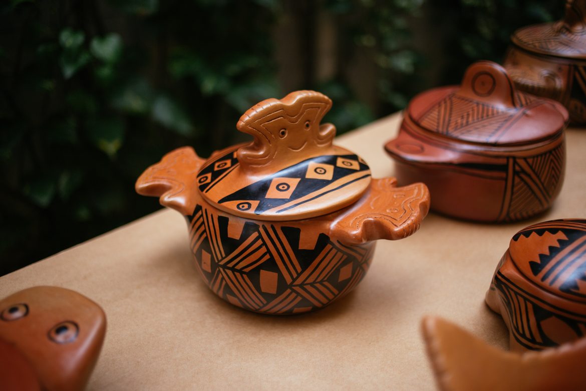 Oficina Mulheres-Waura Divulgação : o Museu A CASA do Objeto Brasileiro