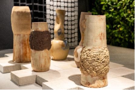 Exposição Encantadas no circuito SP-Arte apresentada no São Paulo Gallery