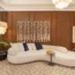 Design assinado valoriza materiais, iluminação e detalhes na CASACOR São Paulo