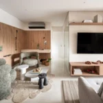 Apartamento de 80 m² ganha projeto contemporâneo e minimalista com foco em funcionalidade e integração