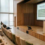 Como ser um bom palestrante: 8 dicas práticas de oratória