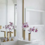 Dourado segue com presença atemporal e elegante no décor contemporâneo