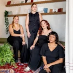 Intu Arquitetura e Studio CZ transformam escritório compartilhado em espaço acolhedor e cheio de personalidade no Tatuapé
