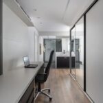 5 dicas para criar um closet organizado e funcional