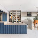 Península ou ilha: qual o melhor modelo para a cozinha?