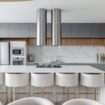 Porcelanato branco: acabamentos, indicações e como evitar o visual frio